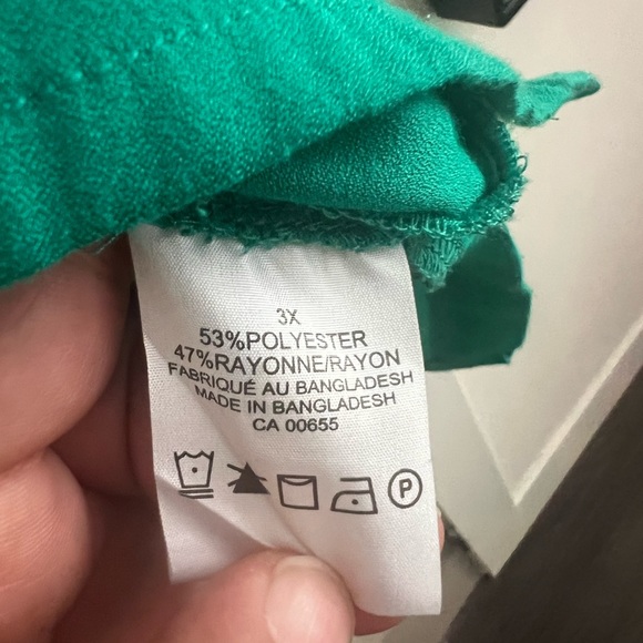 2/$10!! Penningtons bright green top short sleeve blouse 3XL - Picture 8 of 9